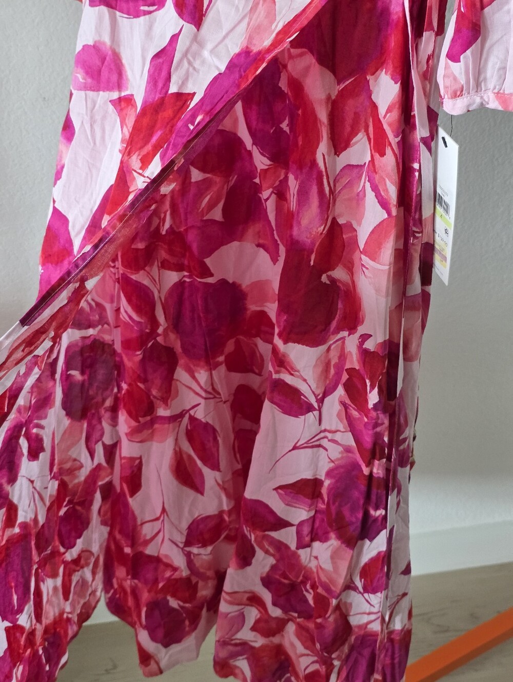 NWT Calvin Klein Pink Floral Wrap Maxi Dress Size 4 Wedding Guest Party - Picture 5 of 10
